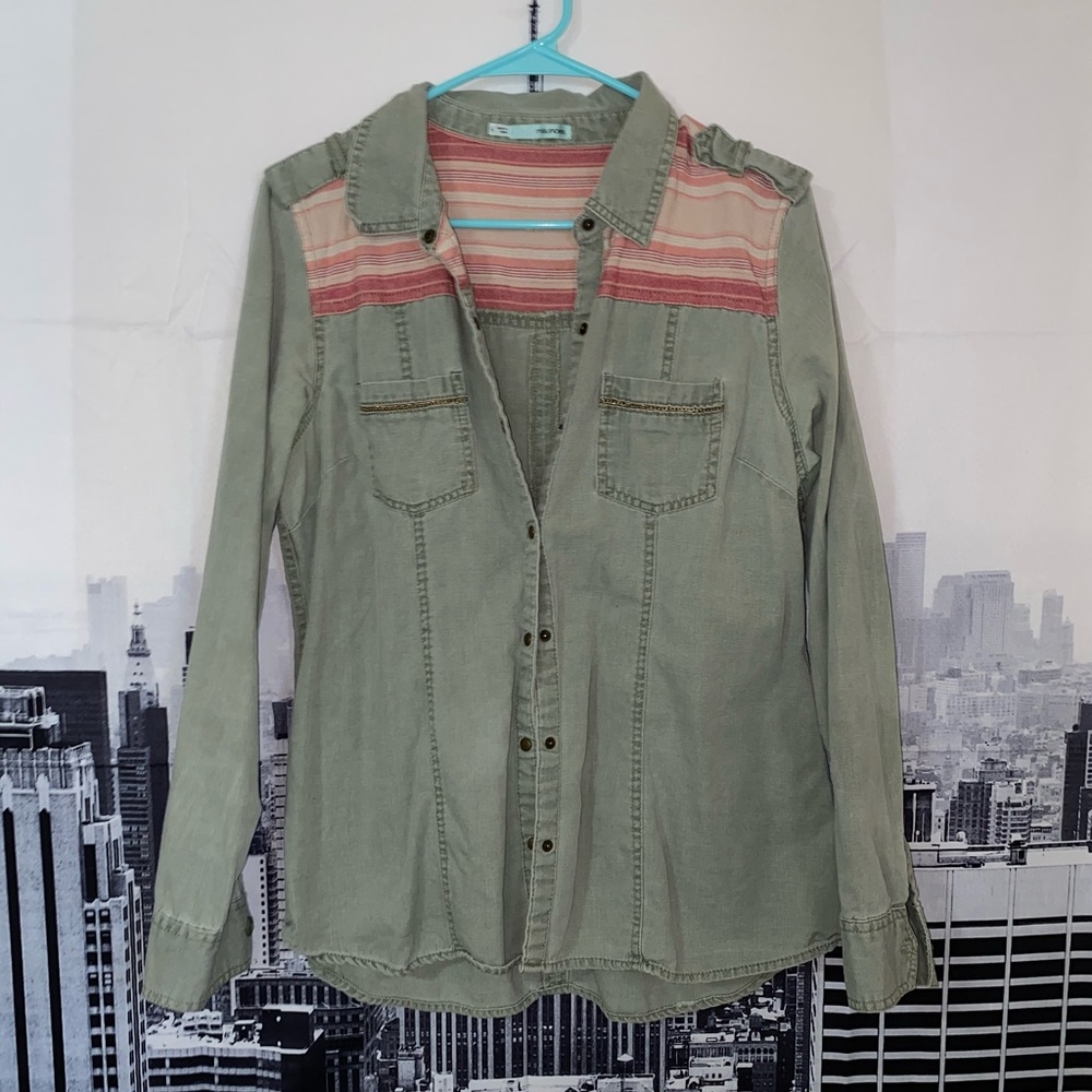 Button up